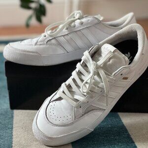 Adidas Nora "White / Metallic Gold" Size 9 (Mens)